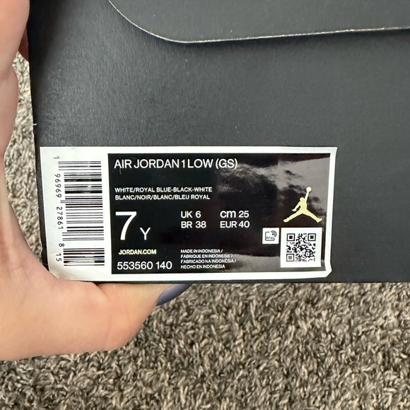 Jordan Air 1 Low size 7 - Picture 2 of 2